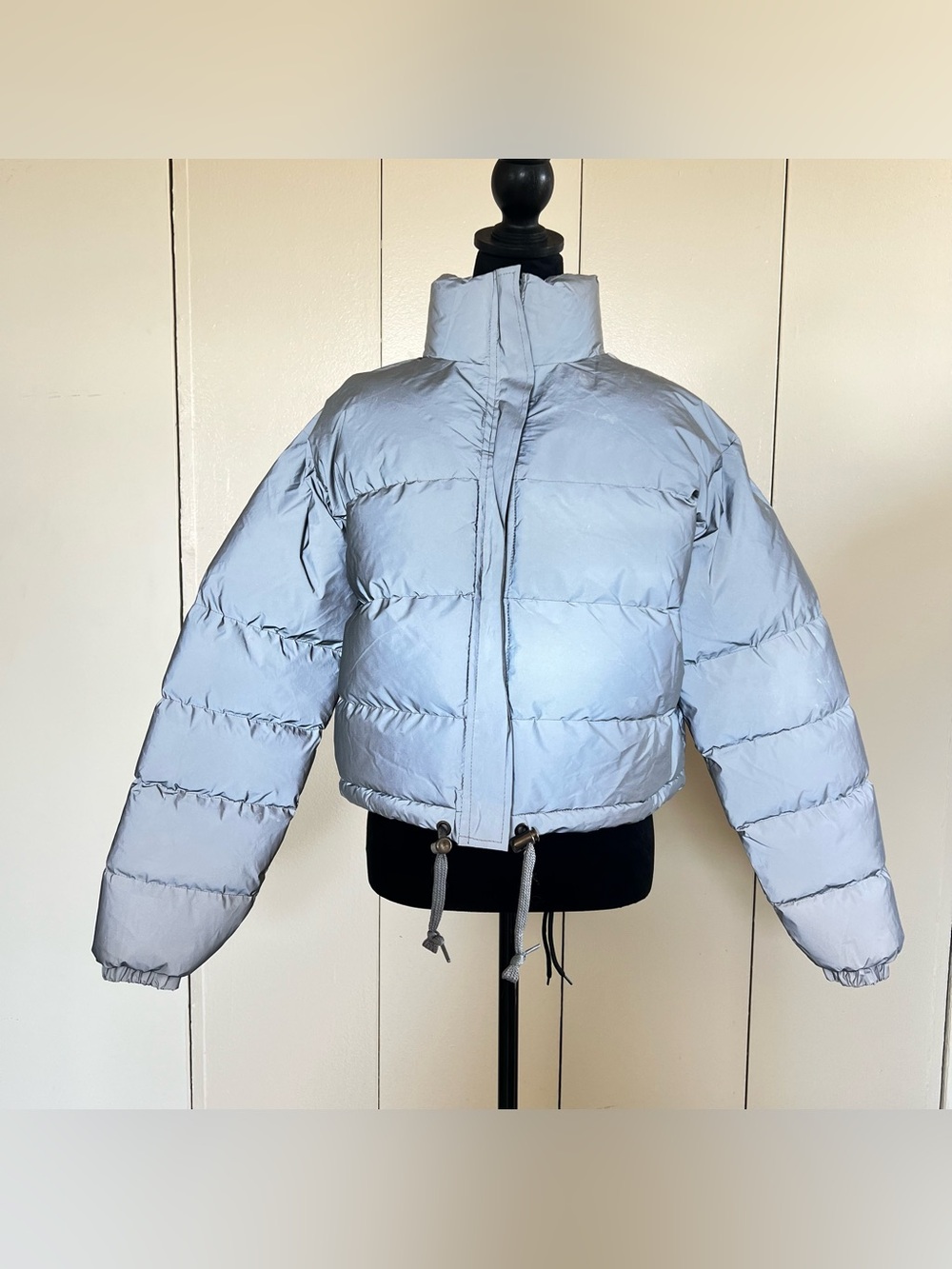 Stylewise Women’s Silver Gray Reflective Crop Puffer Jacket New Sz L